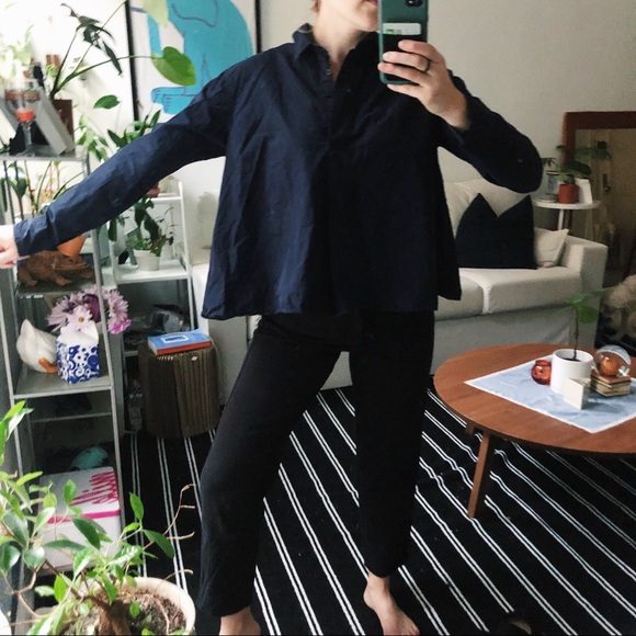 UNIQLO Wide Collared Blue Shirt - Picture 2 of 7